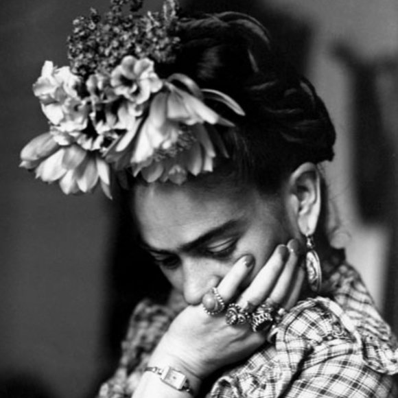 Meet your Posher Winnie - Picture 4 of 16